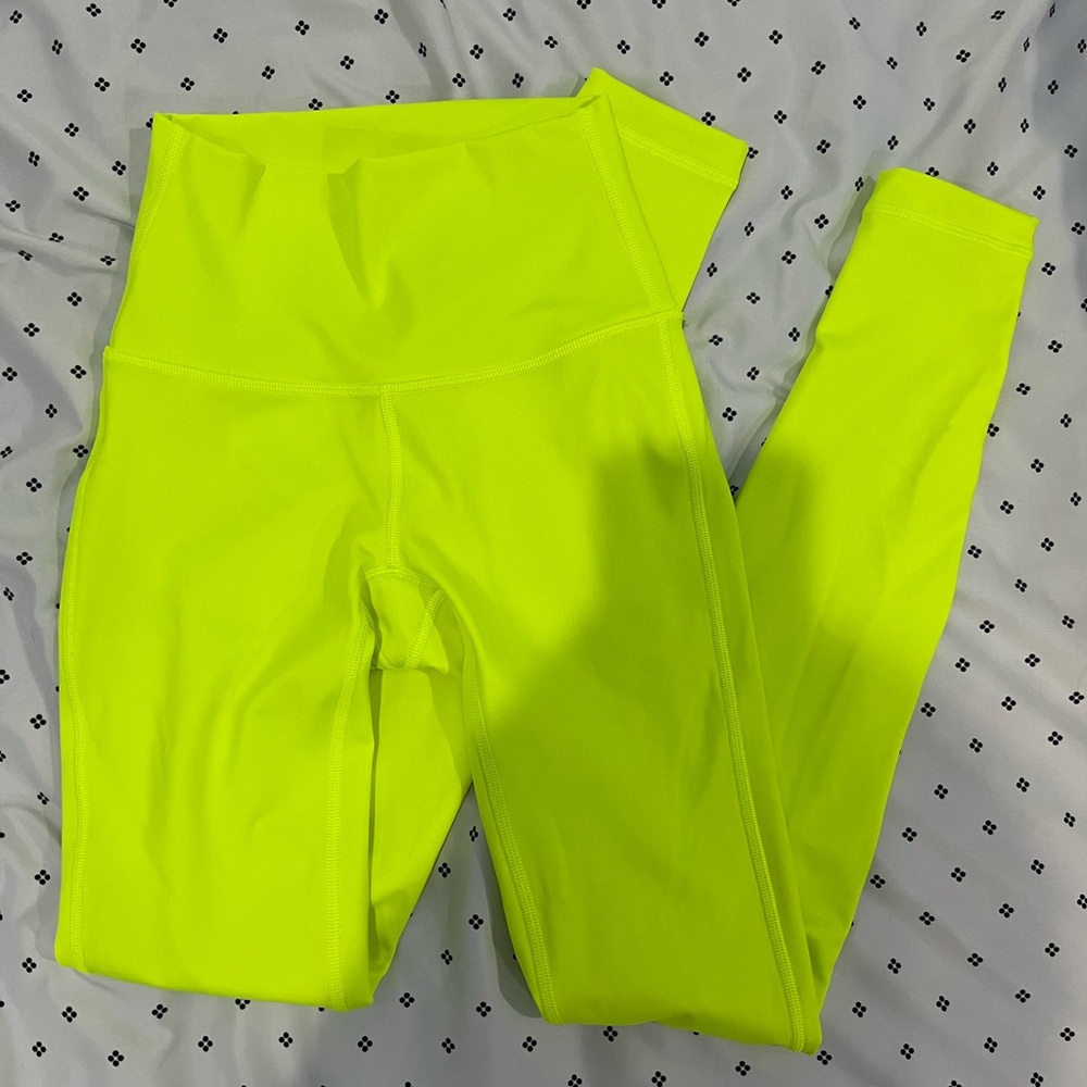 Neon yellow Lululemon align leggings size 0 28"